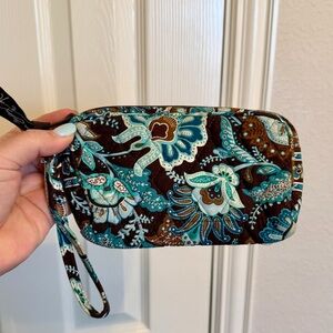 Vera Bradley Java Blue Quilted Zip Wristlet Pouch